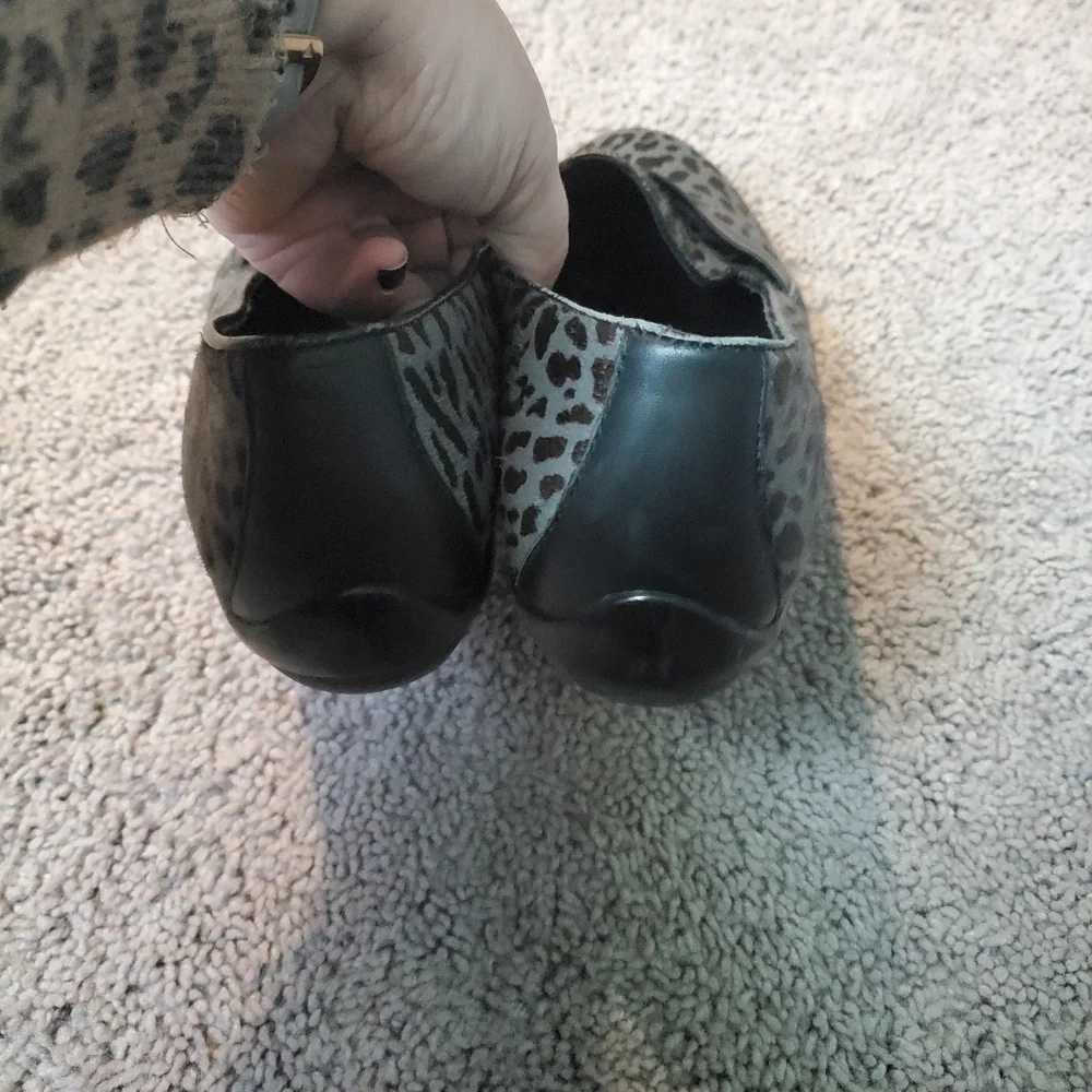 Dansko Women's Animal Print Loafers - Black and Gray Leather Man Made Balance 40